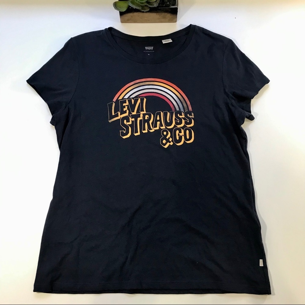 LEVI’S Vintage Look Navy Short Sleeved T-Shirt w/ Rainbow Size XL